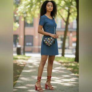 NWT Coach Signature Heart Crossbody – Multicolor Hearts | Rare Seasonal Piece 💖